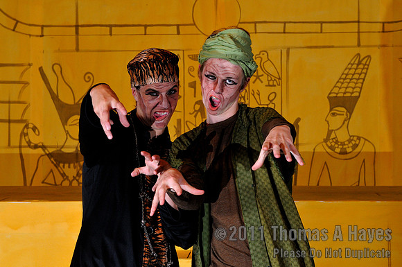 Cast 1 of AIDA  009