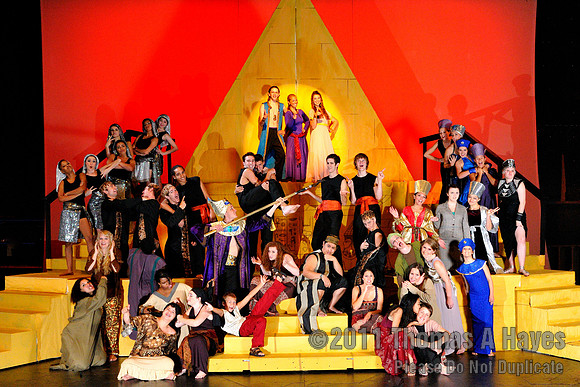 Cast 1 of AIDA  008