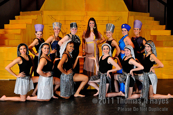 Cast 1 of AIDA  015