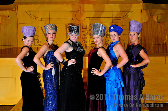 Cast 1 of AIDA  013