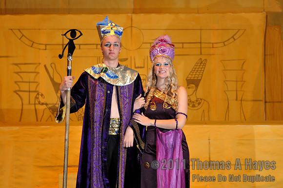 Cast 2 of AIDA  020