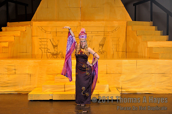 Cast 2 of AIDA  014
