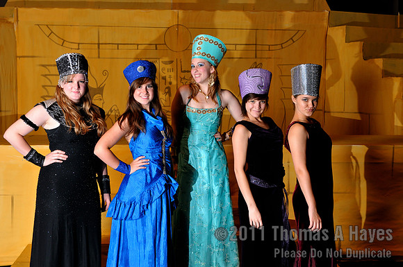 Cast 3 of AIDA  014